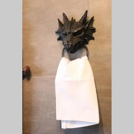 Logement Unique Inspiré De Game Of Thrones Au Coeur De Apartamento Colmar